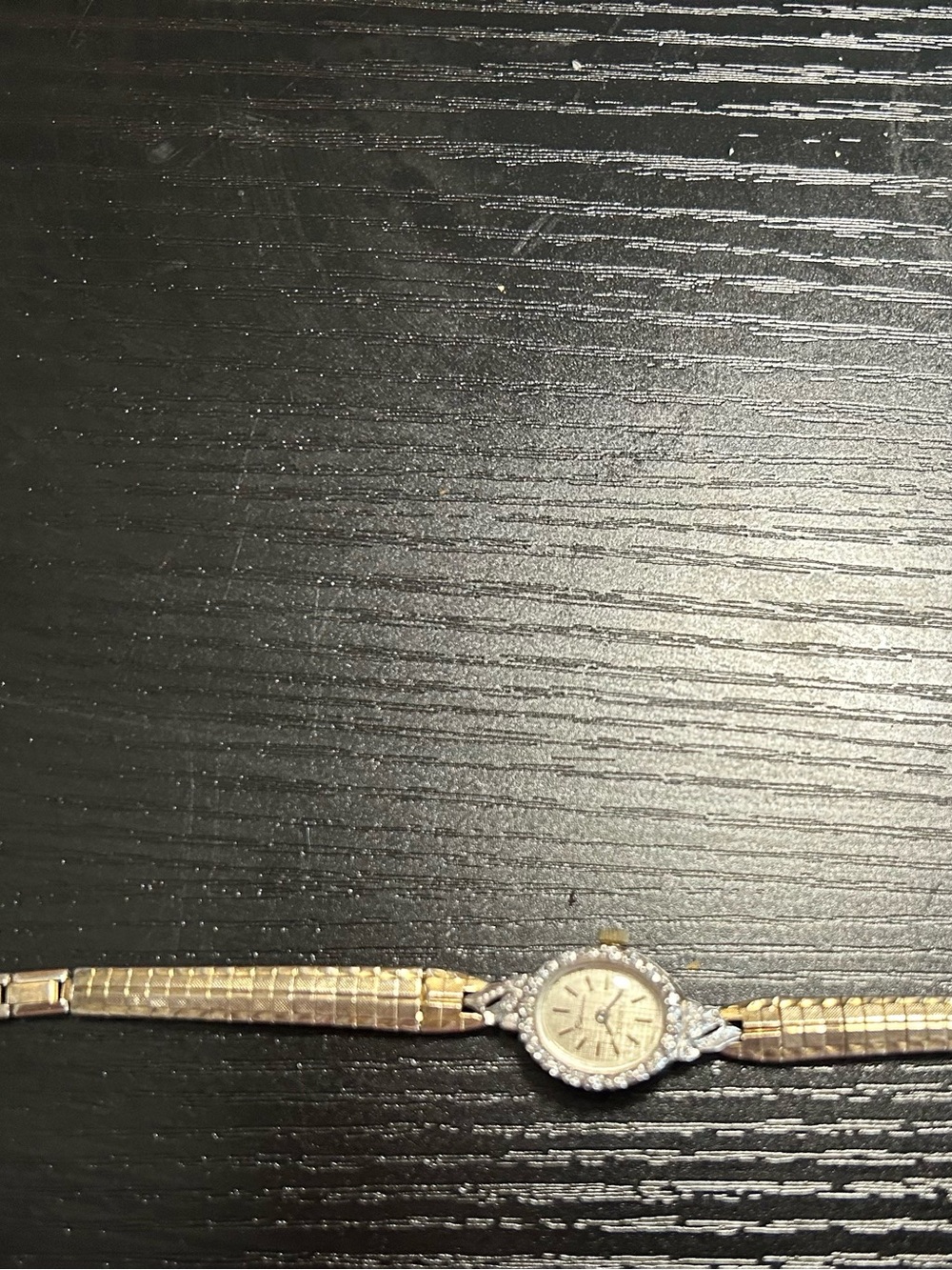 Vintage Gold-Tone Women's Bracelet Watch with Crystal Accents